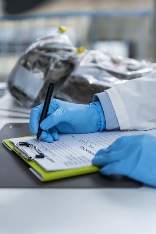 Ampoules LED : que retenir des indices IP, IK et Lumen ?